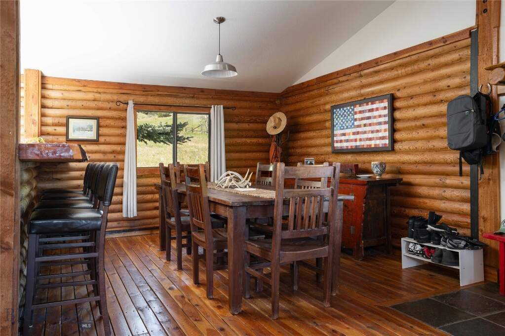 5 Bedroom Single Family Home/House's Image 40