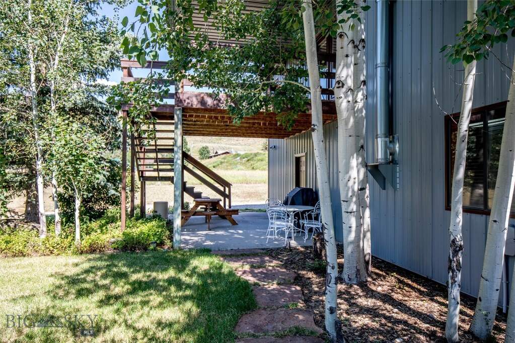 3 Bedroom Single Family Home/House's Image 46