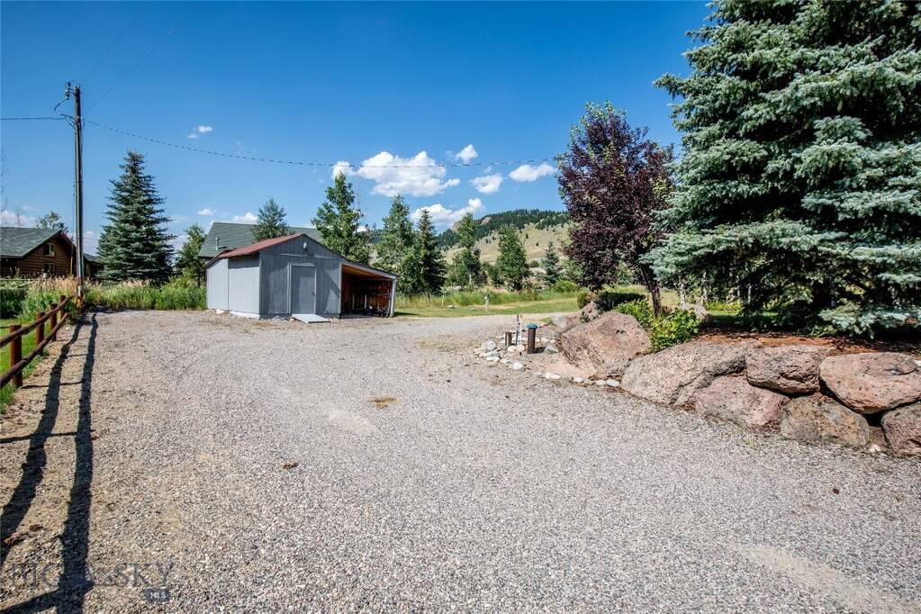 3 Bedroom Single Family Home/House's Image 47