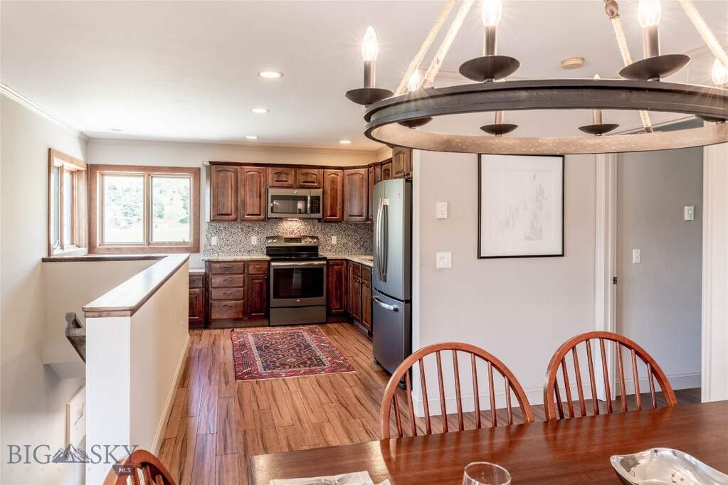 3 Bedroom Single Family Home/House's Image 6
