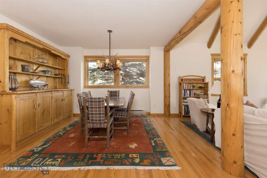4 Bedroom Single Family Home/House's Image 15