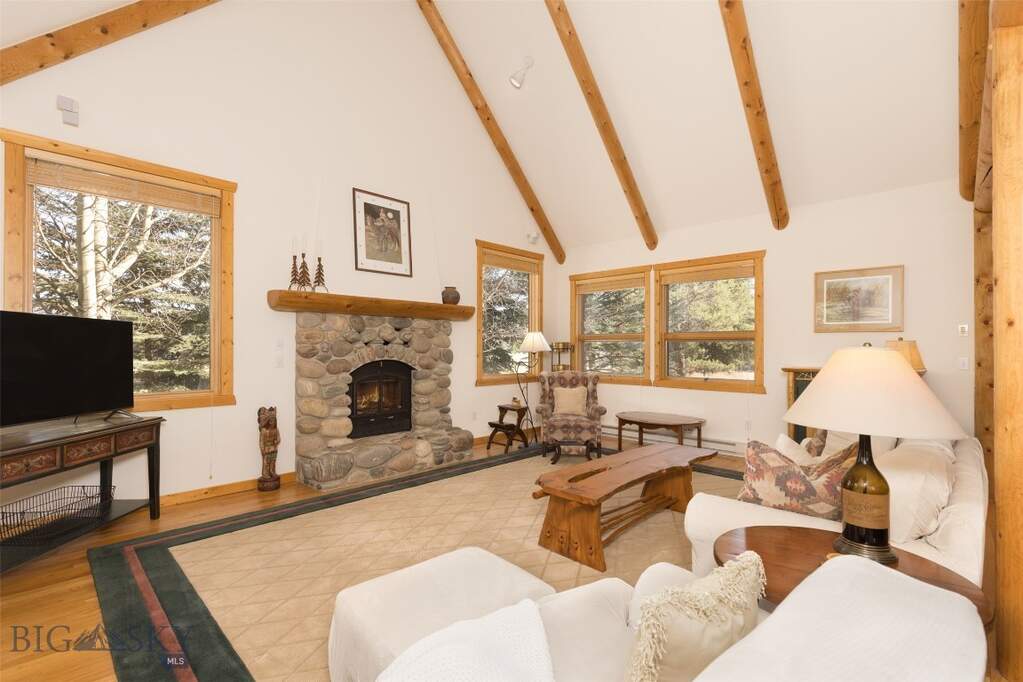 4 Bedroom Single Family Home/House's Image 17