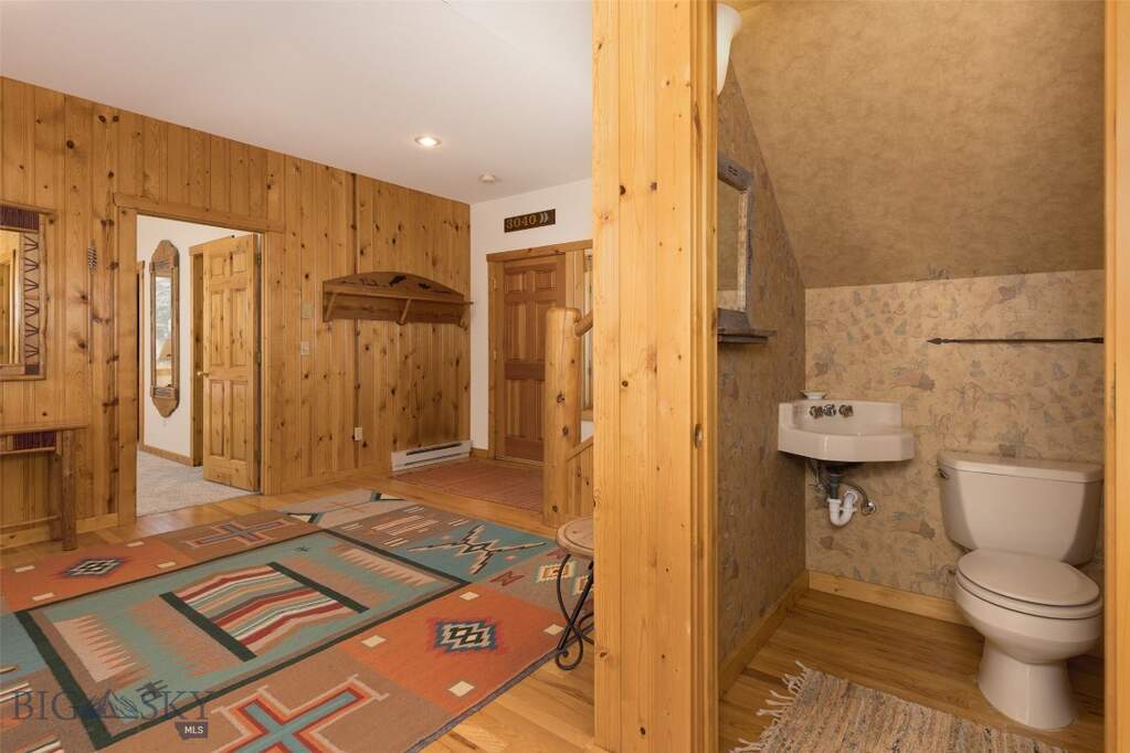 4 Bedroom Single Family Home/House's Image 4