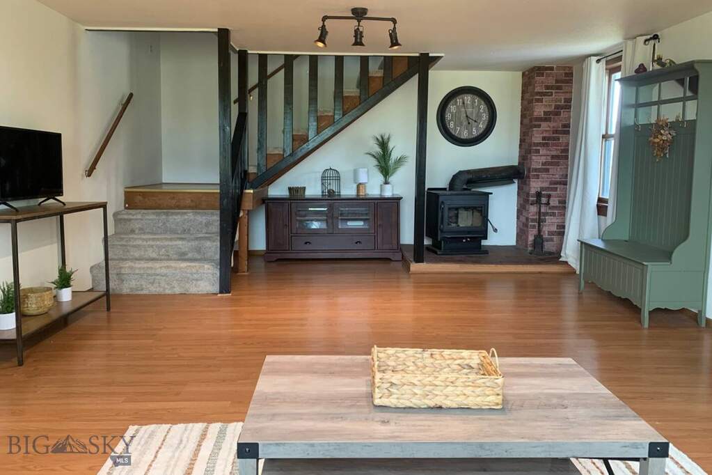 3 Bedroom Single Family Home/House's Image 17