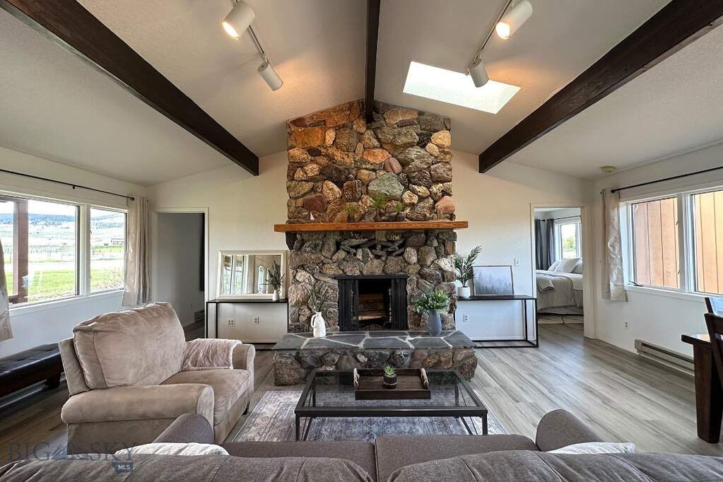 3 Bedroom Single Family Home/House's Image 47
