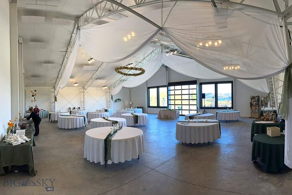 3 Bedroom Single Family Home/House's Image 63