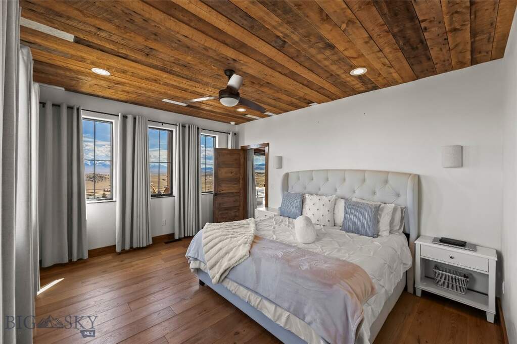 3 Bedroom Single Family Home/House's Image 30