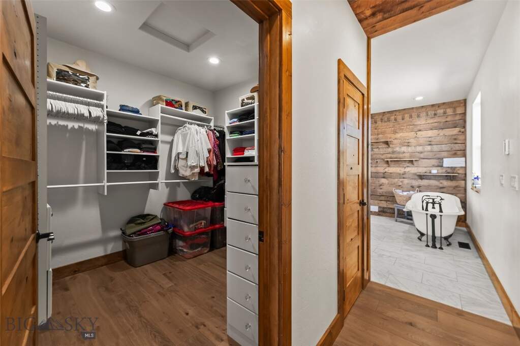 3 Bedroom Single Family Home/House's Image 31