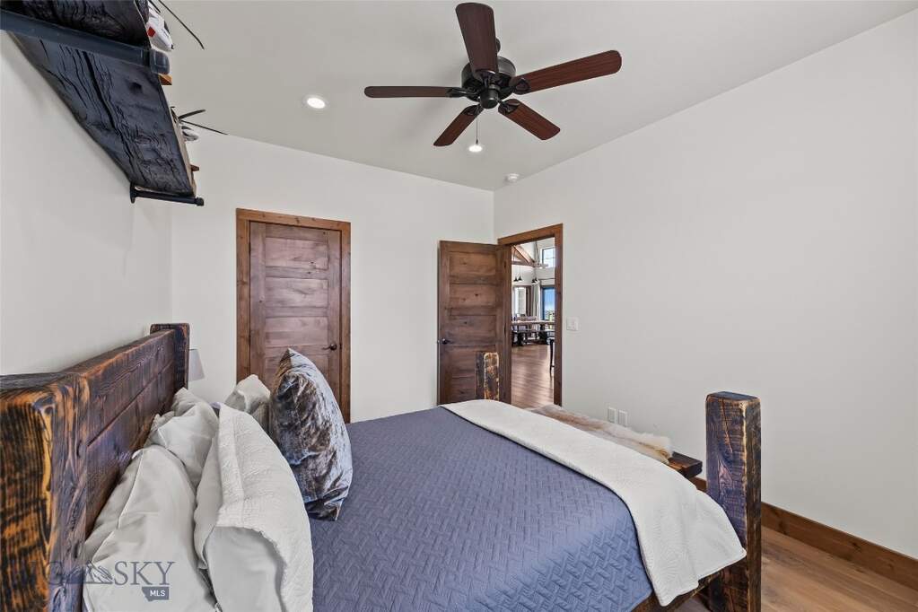 3 Bedroom Single Family Home/House's Image 40