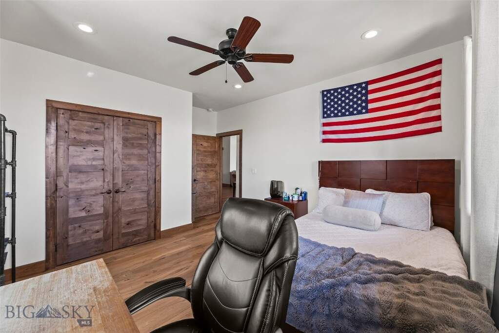 3 Bedroom Single Family Home/House's Image 44