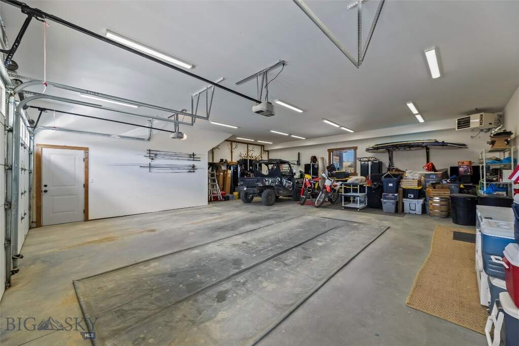 3 Bedroom Single Family Home/House's Image 50