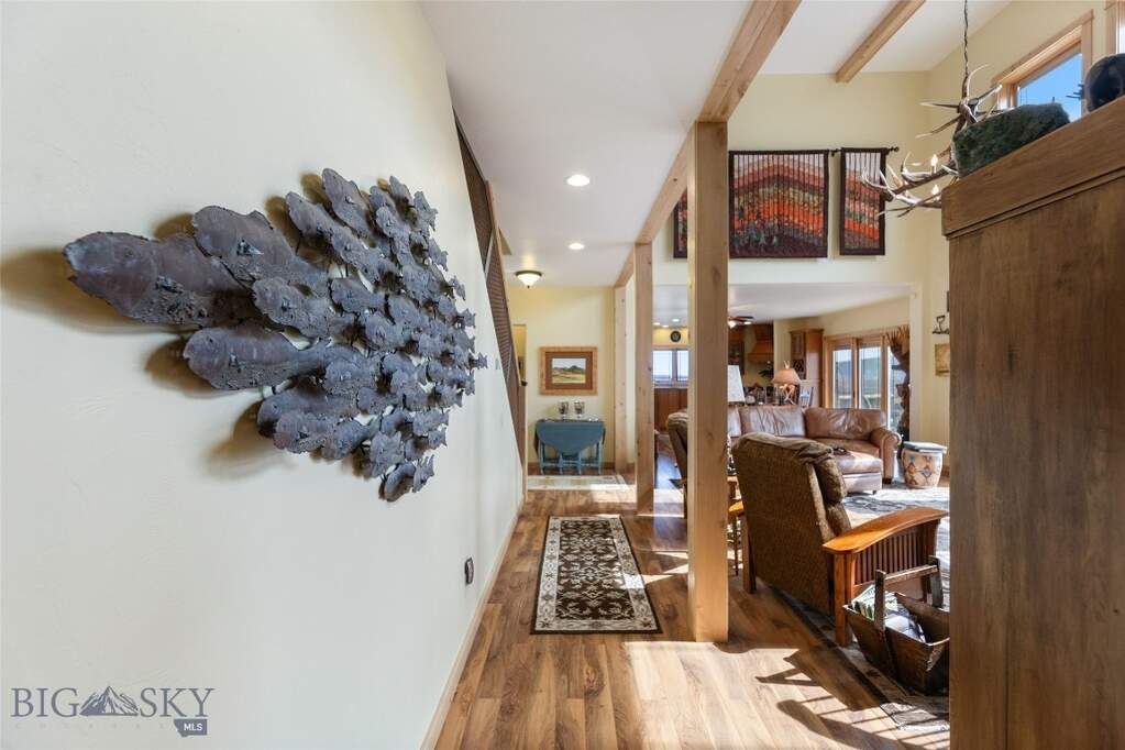 4 Bedroom Single Family Home/House's Image 10