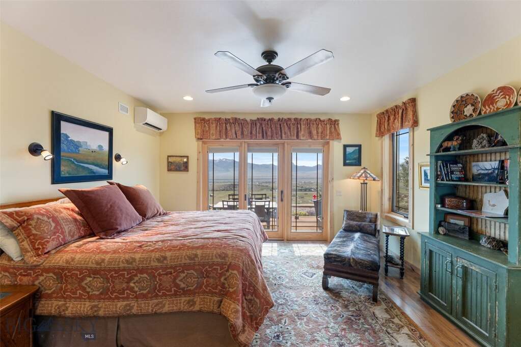4 Bedroom Single Family Home/House's Image 20