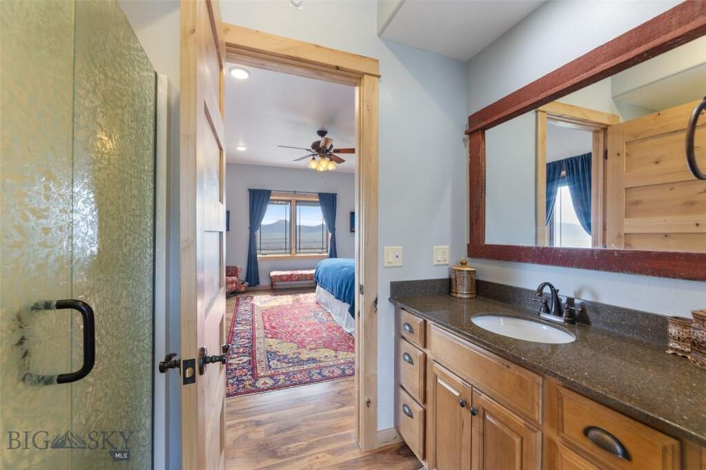 4 Bedroom Single Family Home/House's Image 38