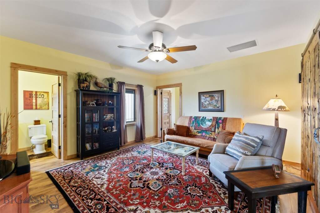 4 Bedroom Single Family Home/House's Image 40