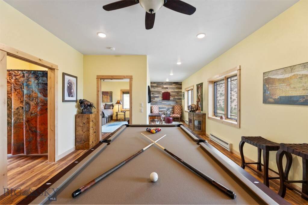 4 Bedroom Single Family Home/House's Image 46