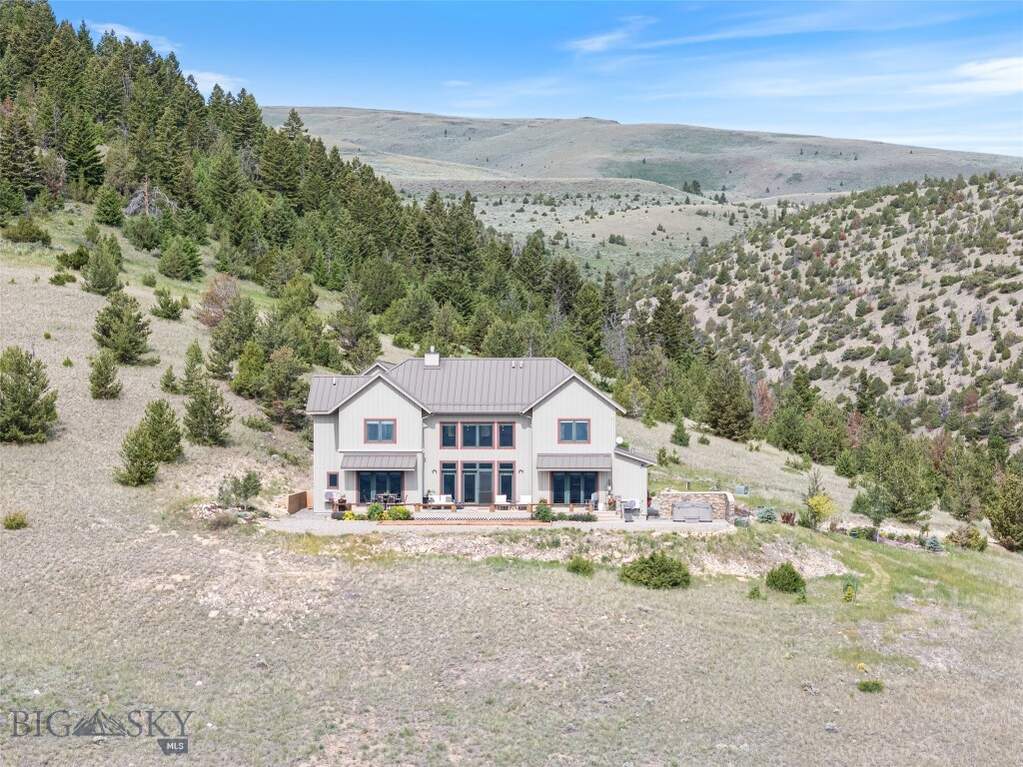 4 Bedroom Single Family Home/House's Image 92