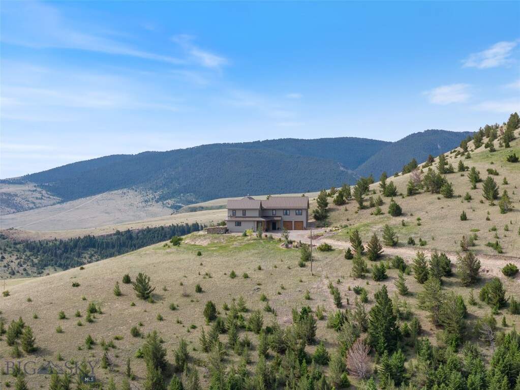 4 Bedroom Single Family Home/House's Image 94