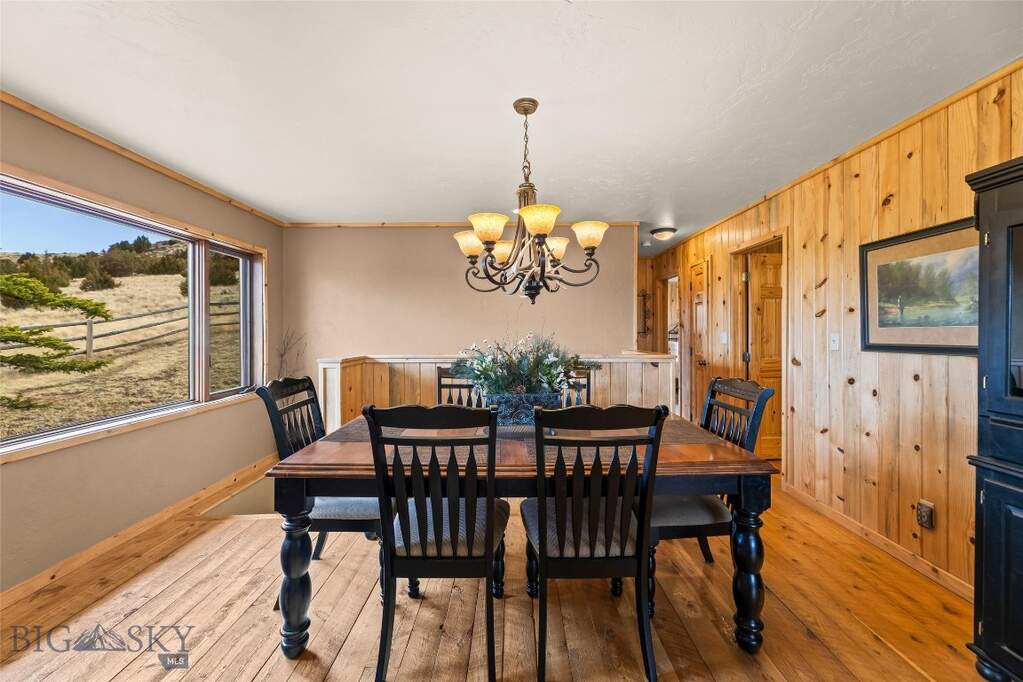 3 Bedroom Single Family Home/House's Image 24