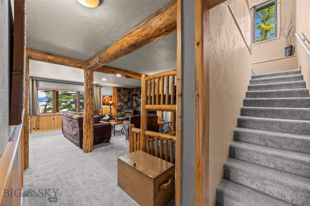 3 Bedroom Single Family Home/House's Image 40