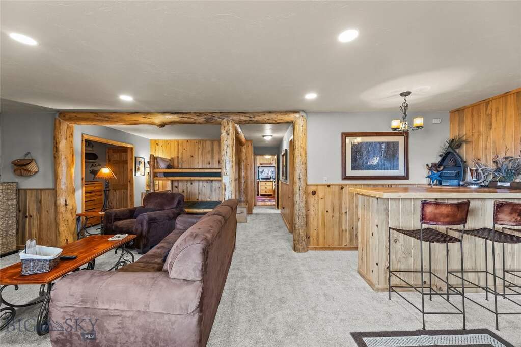 3 Bedroom Single Family Home/House's Image 49