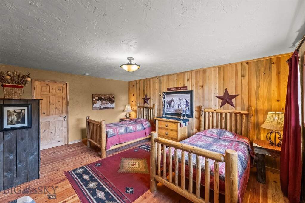 3 Bedroom Single Family Home/House's Image 55