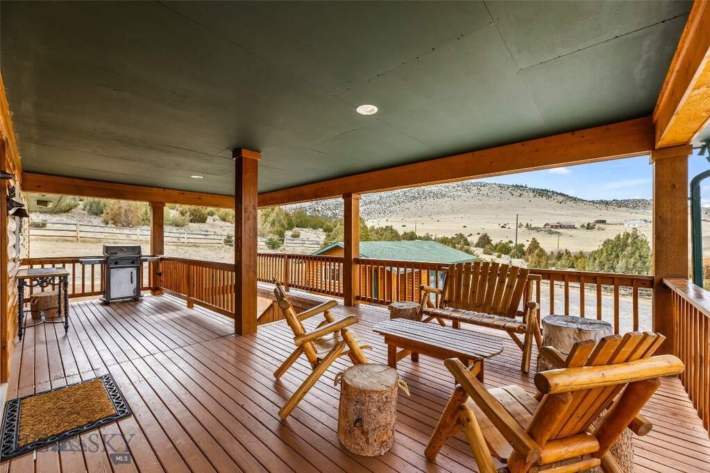 3 Bedroom Single Family Home/House's Image 8