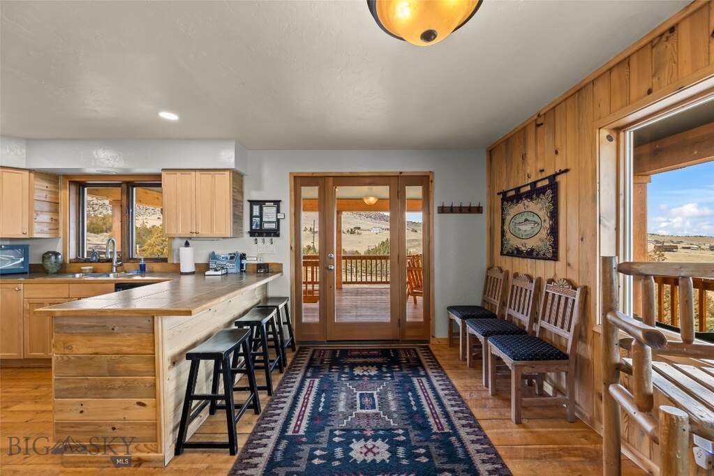 3 Bedroom Single Family Home/House's Image 10