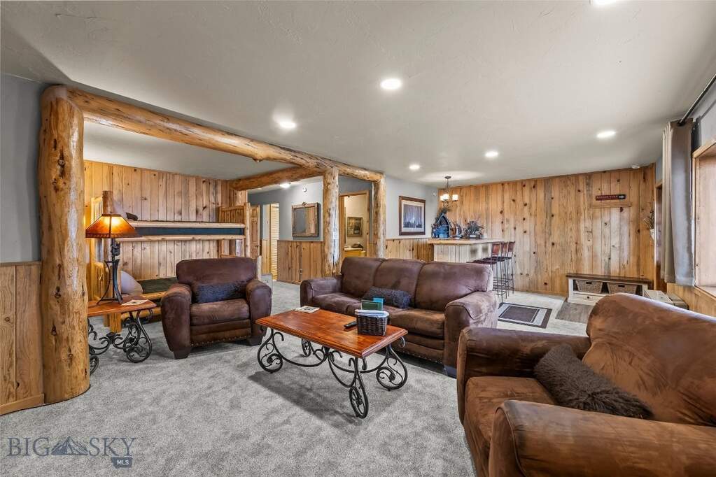 3 Bedroom Single Family Home/House's Image 45