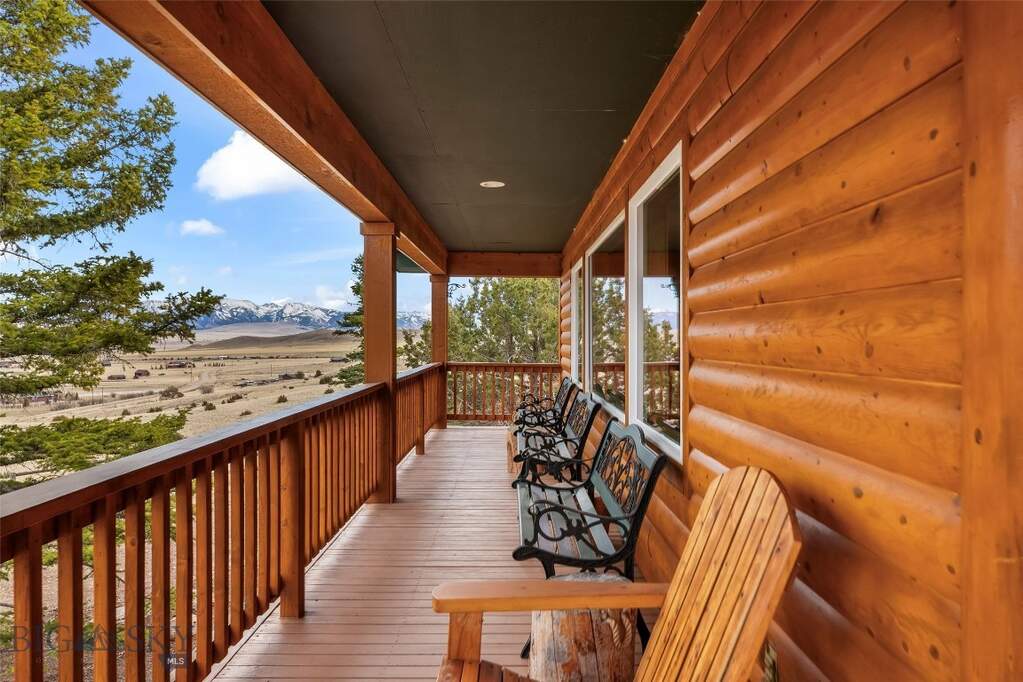 3 Bedroom Single Family Home/House's Image 6