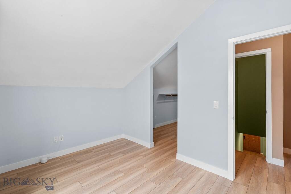 5 Bedroom Single Family Home/House's Image 49