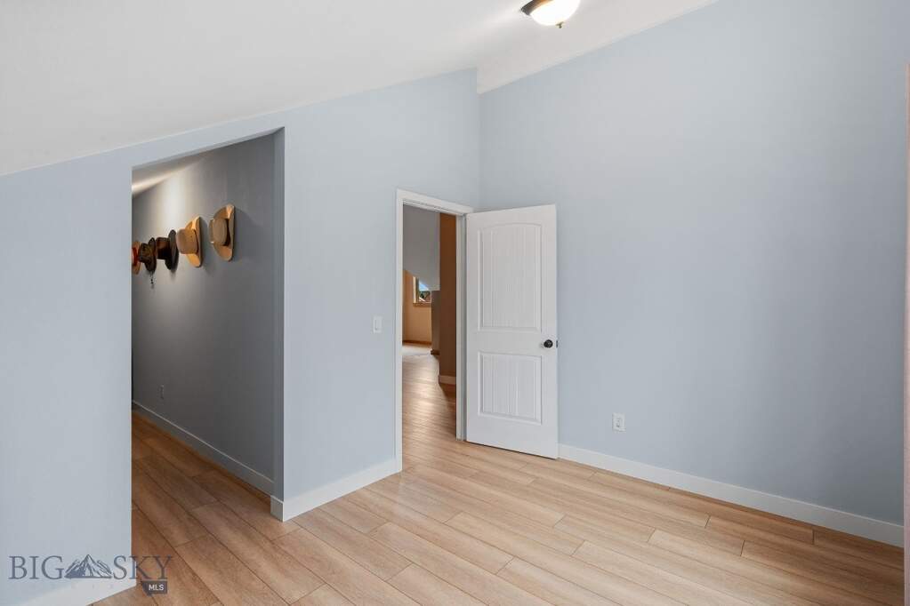 5 Bedroom Single Family Home/House's Image 50
