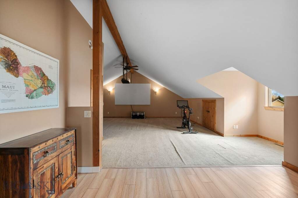 5 Bedroom Single Family Home/House's Image 55