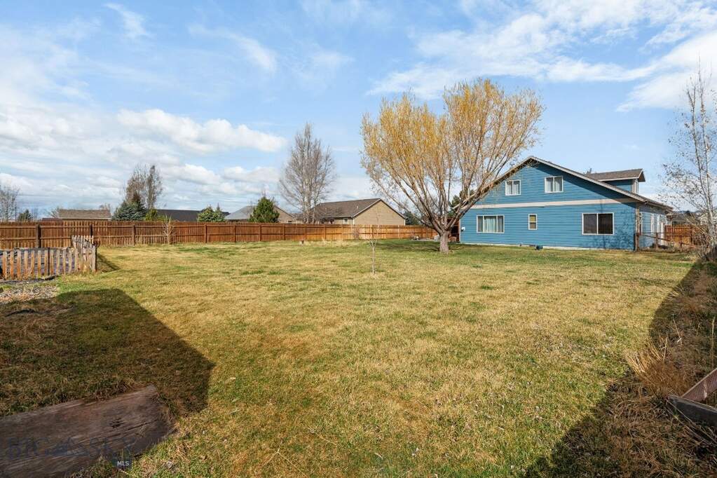 5 Bedroom Single Family Home/House's Image 71