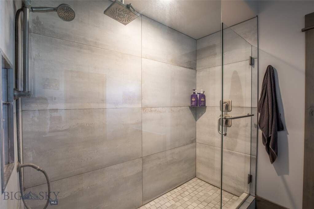 3 Bedroom Single Family Home/House's Image 24