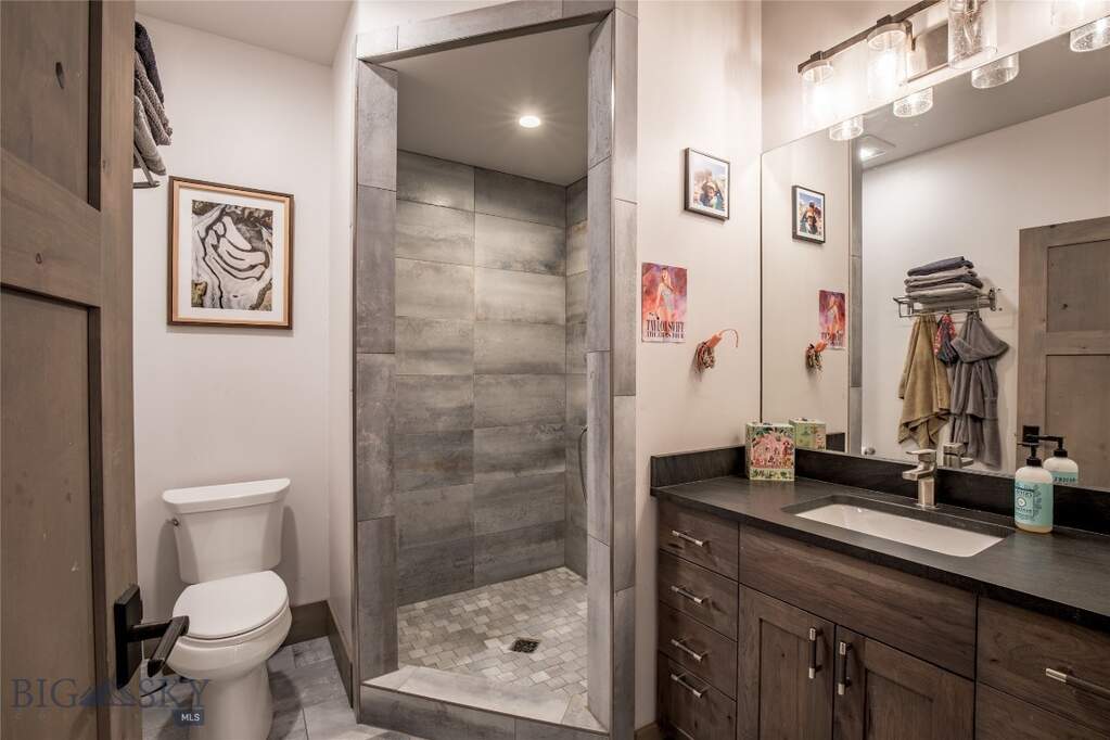 3 Bedroom Single Family Home/House's Image 28