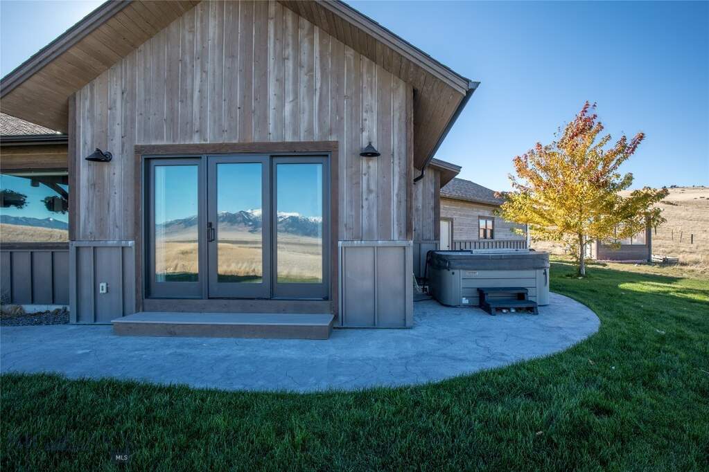 3 Bedroom Single Family Home/House's Image 37