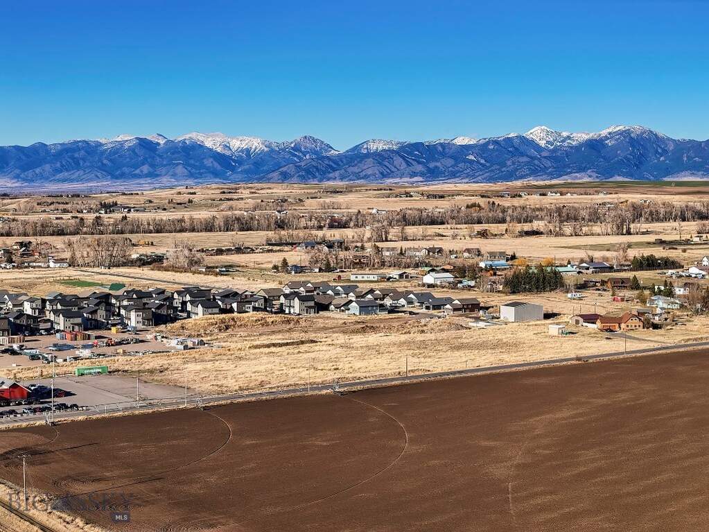 Land/Vacant Land's Image 29