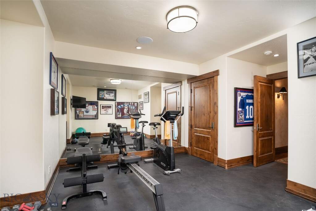 5 Bedroom Single Family Home/House's Image 61