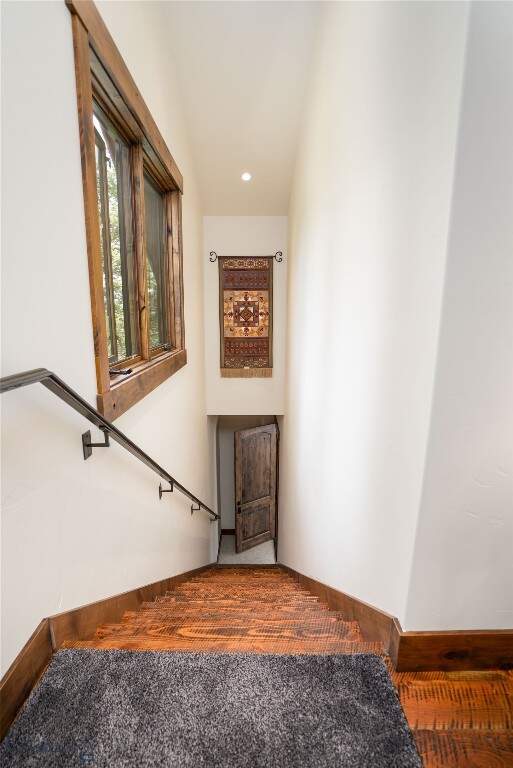 5 Bedroom Single Family Home/House's Image 71