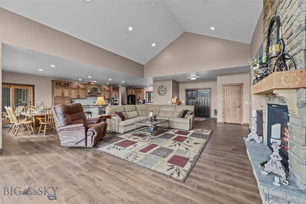 3 Bedroom Single Family Home/House's Image 10