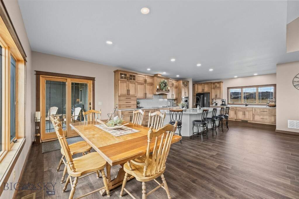 3 Bedroom Single Family Home/House's Image 22