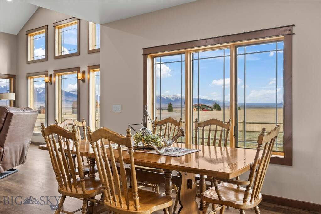 3 Bedroom Single Family Home/House's Image 23