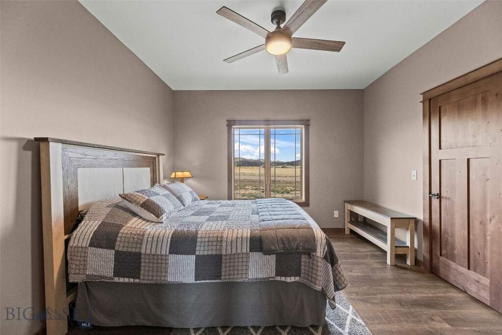 3 Bedroom Single Family Home/House's Image 39
