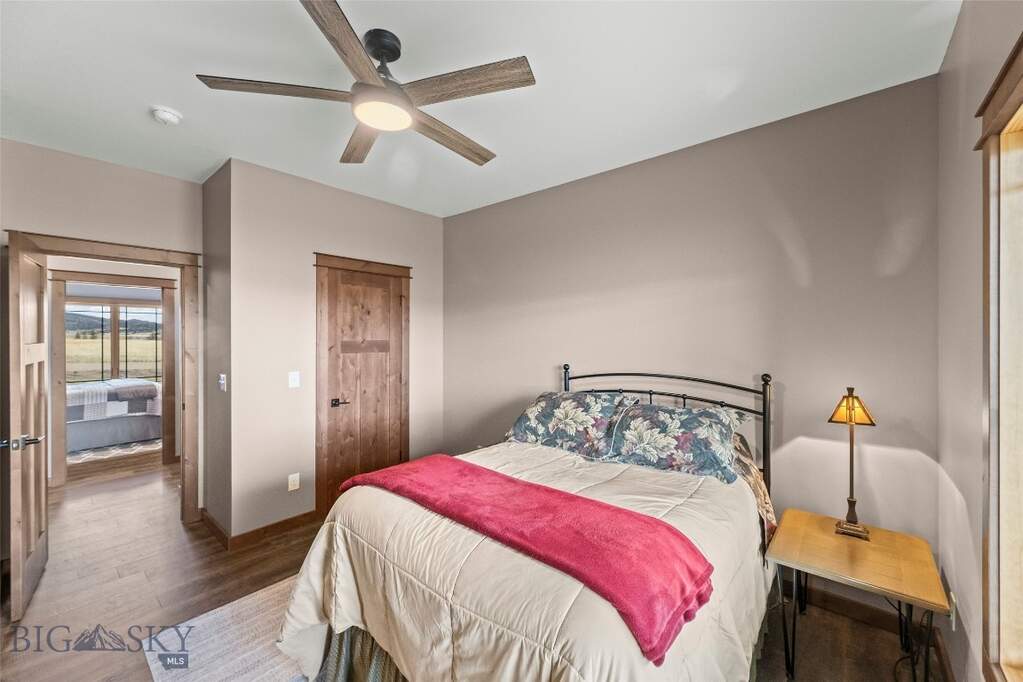 3 Bedroom Single Family Home/House's Image 43