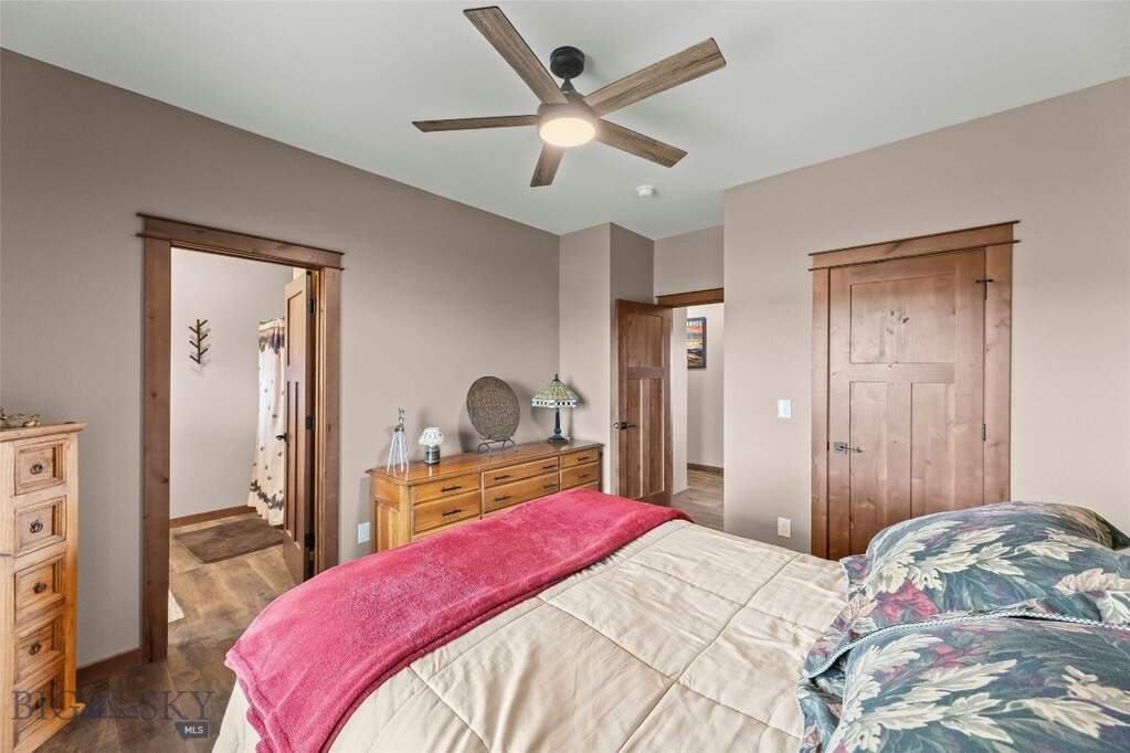 3 Bedroom Single Family Home/House's Image 44