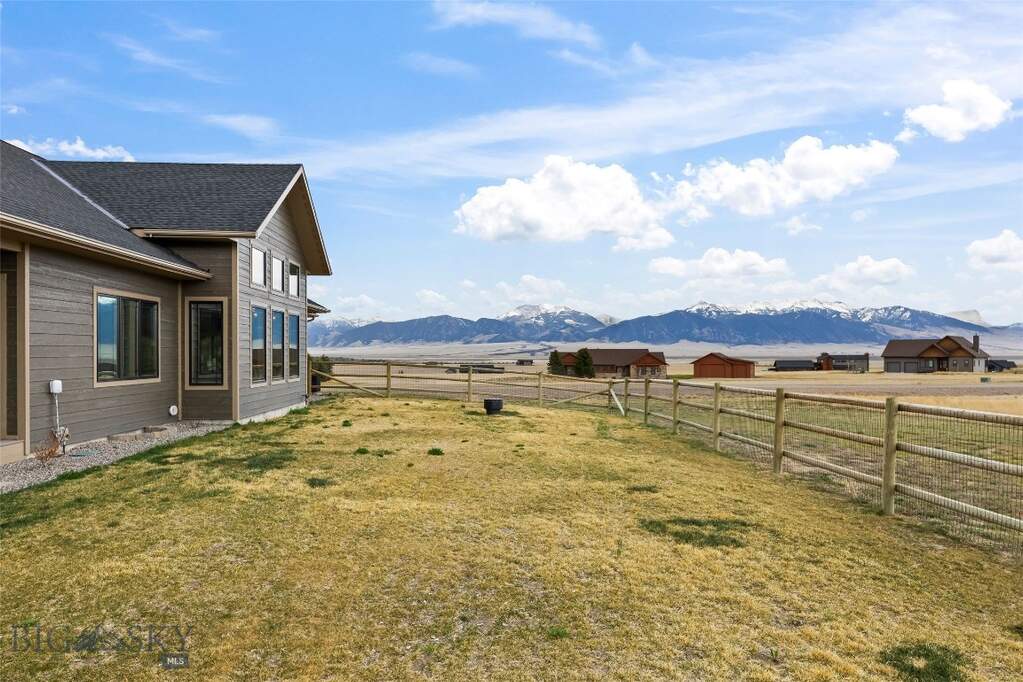 3 Bedroom Single Family Home/House's Image 55