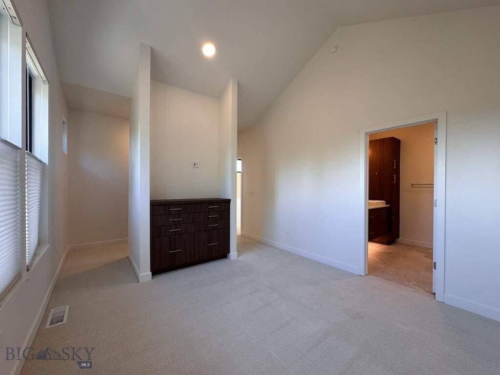 2 Bedroom Apartment/Flat's Image 17