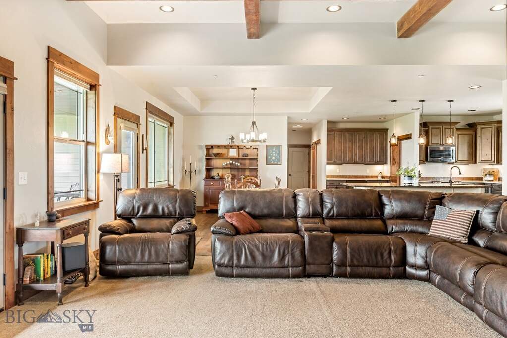 4 Bedroom Single Family Home/House's Image 17