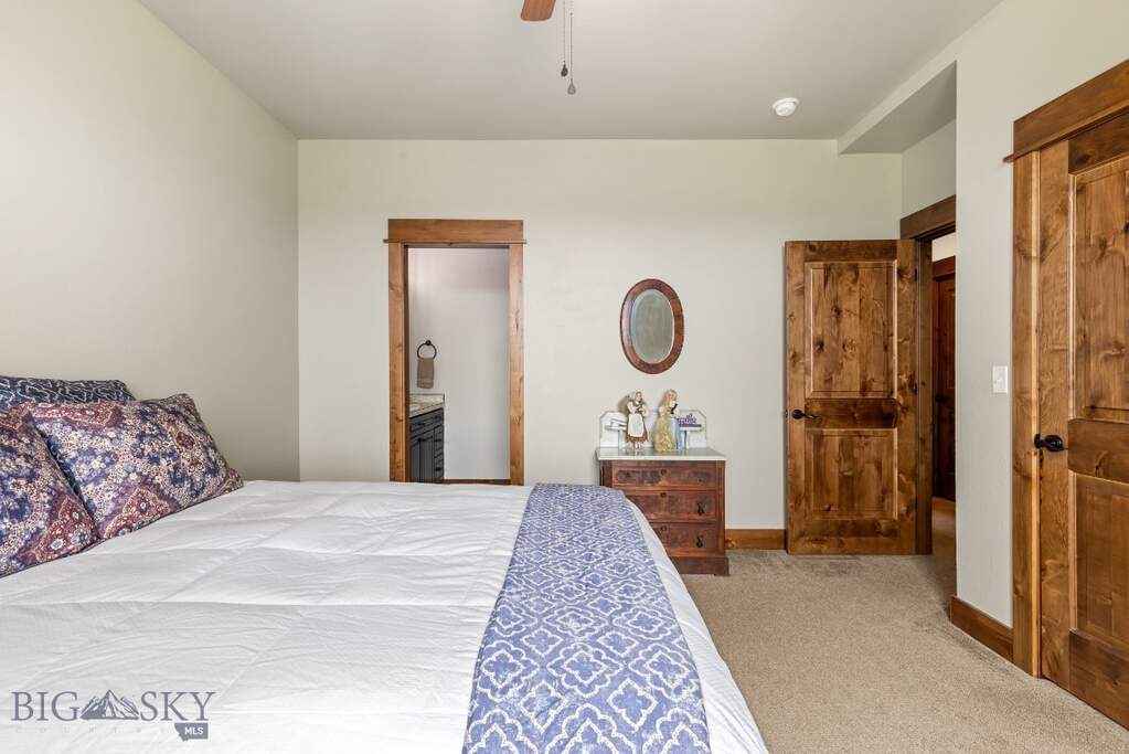 4 Bedroom Single Family Home/House's Image 36